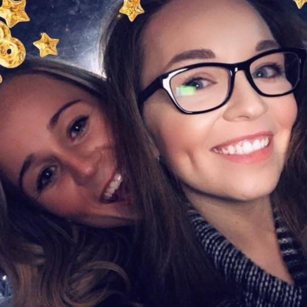 Meet your Posher, Becca